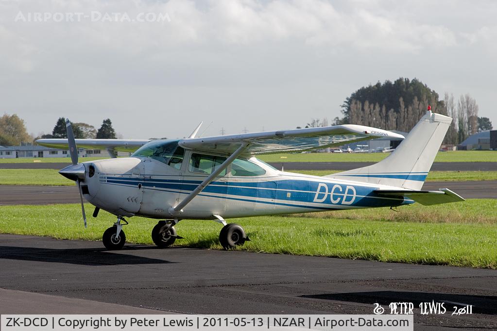 ZK-DCD, 1965 Cessna 182H Skylane C/N 18256423, Tandem Skydiving (2002) Ltd., Taupo
