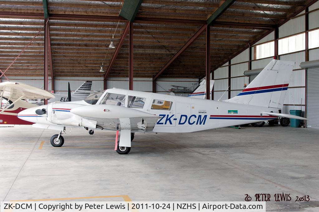 ZK-DCM, Piper PA-34-200 C/N 34-7250058, Air Hawkes Bay Ltd., Hastings