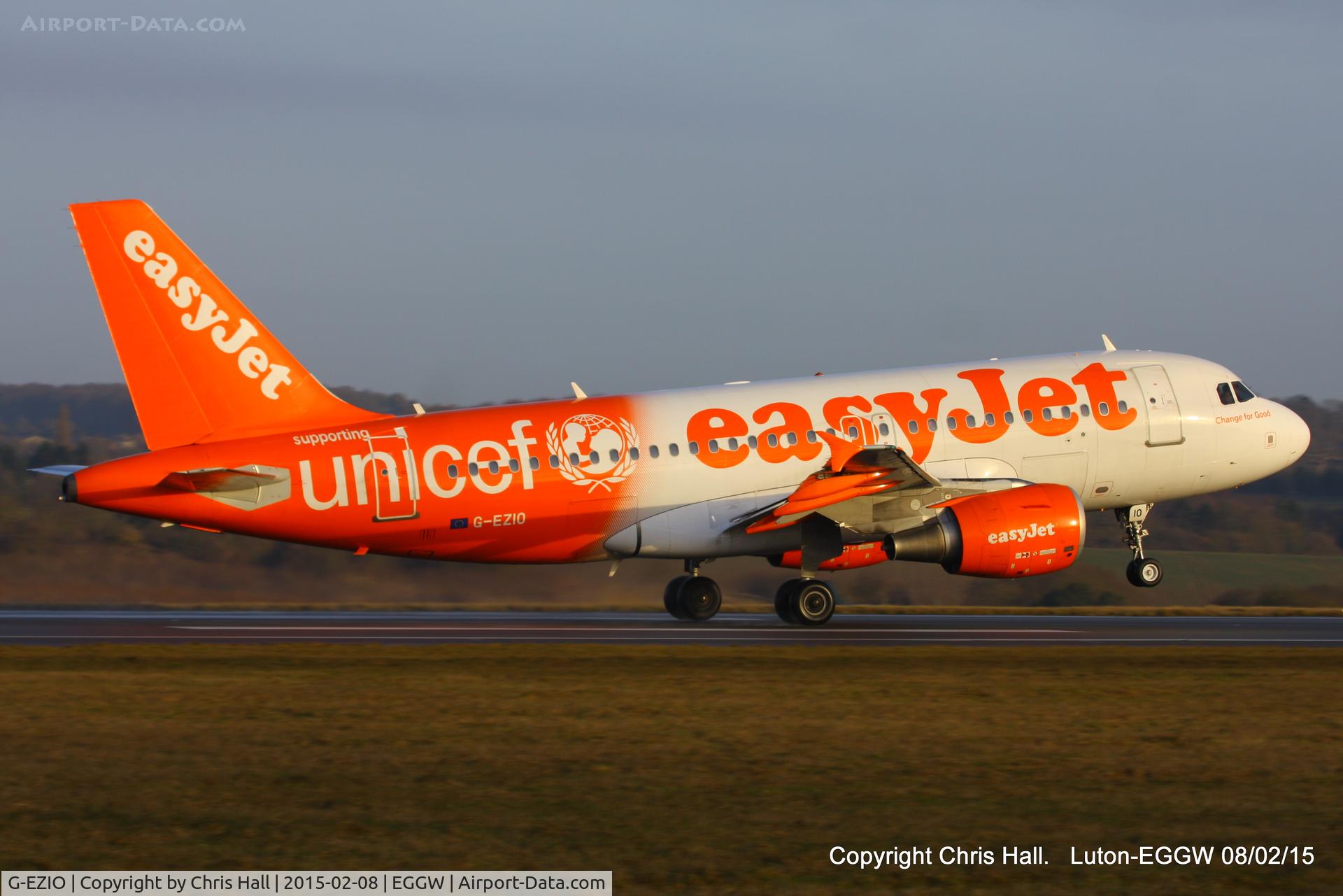 G-EZIO, 2005 Airbus A319-111 C/N 2512, easyJet