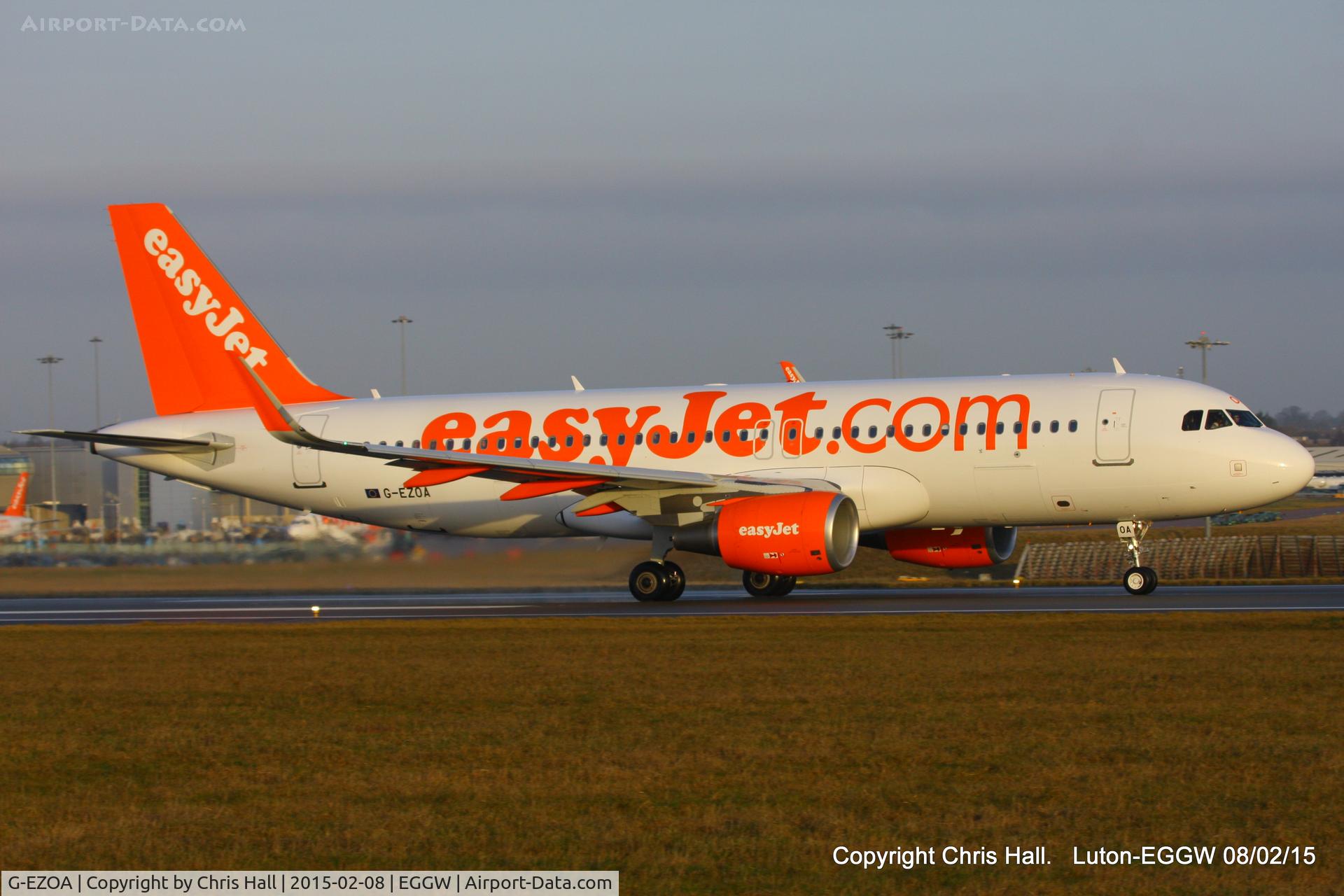 G-EZOA, 2014 Airbus A320-214 C/N 6412, easyJet