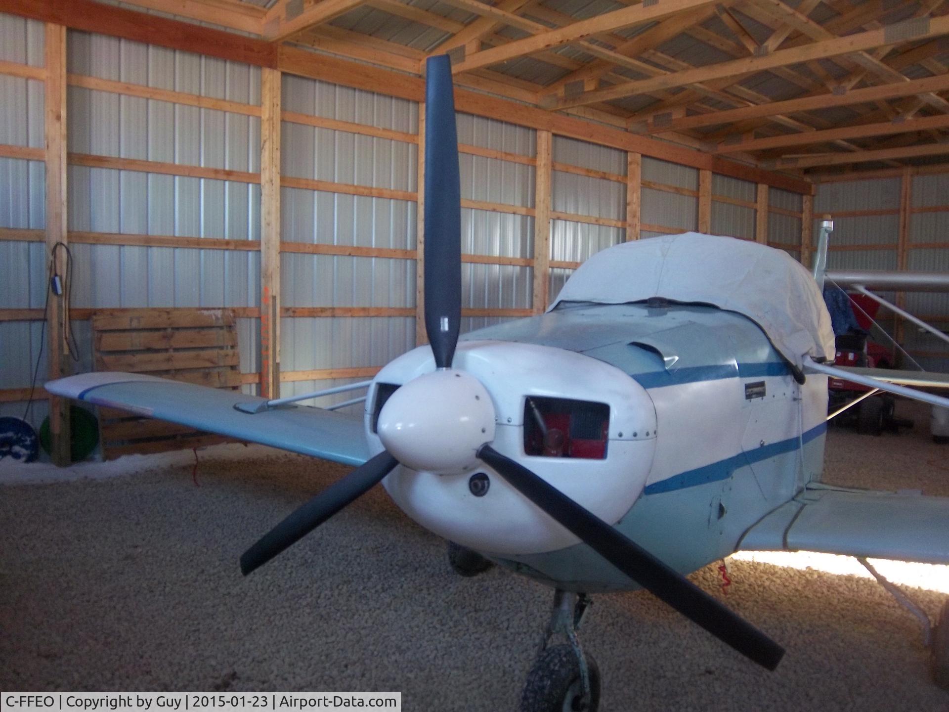 C-FFEO, 1975 Stits SA-11A Playmate C/N 169, Folding wing