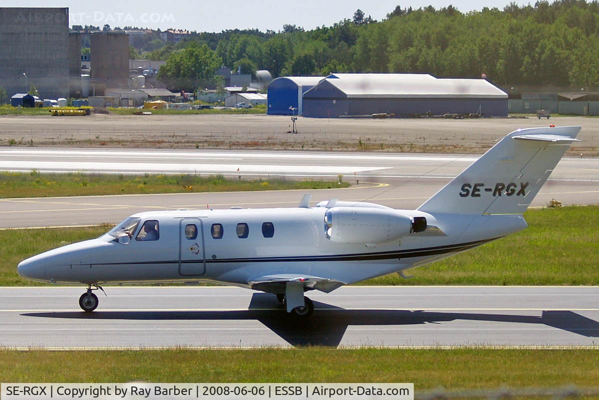 SE-RGX, 2002 Cessna 525  Citation CJ1 C/N 525-0502, Cessna CitationJet CJ1 [525-0502] Stockholm-Bromma~SE 06/06/2008