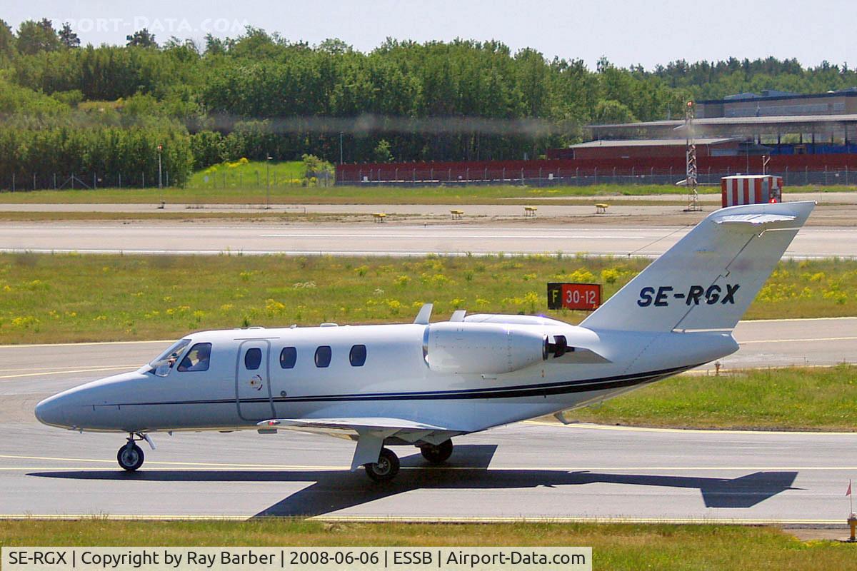SE-RGX, 2002 Cessna 525  Citation CJ1 C/N 525-0502, Cessna CitationJet CJ1 [525-0502] Stockholm-Bromma~SE 06/06/2008