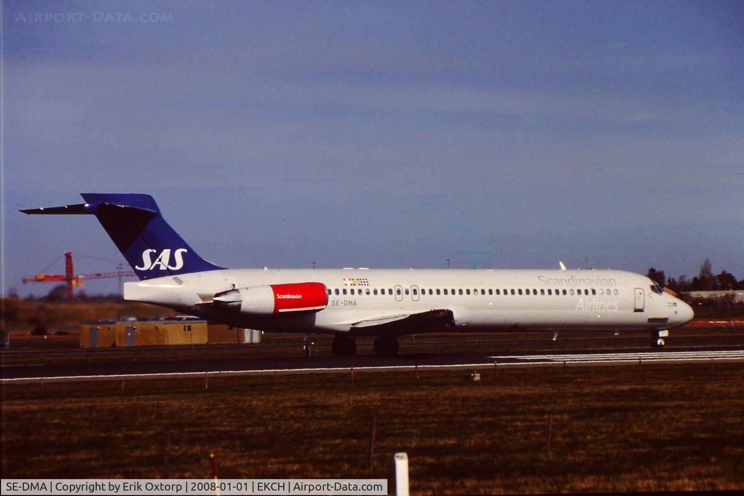 SE-DMA, 1991 McDonnell Douglas DC-9-87 (MD87) C/N 53009, SE-DMA ready for take off rw 04R,