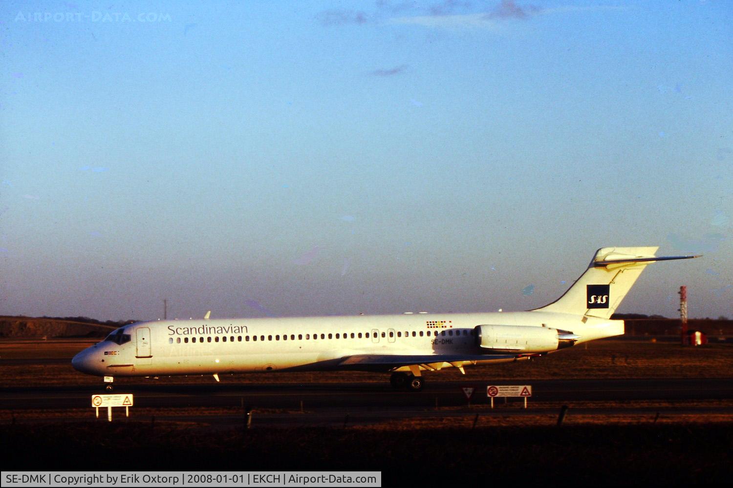 SE-DMK, 1991 McDonnell Douglas MD-87 (DC-9-87) C/N 53337, SE-DMK in CPH in non standard c/s, MAR12
