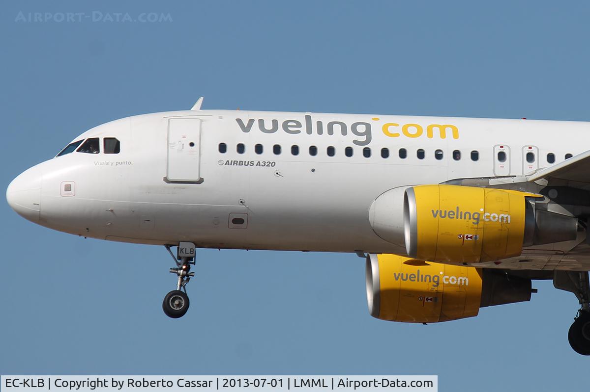 EC-KLB, 2007 Airbus A320-214 C/N 3321, Runway 31