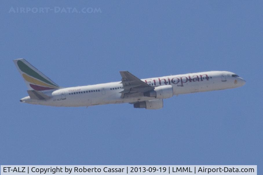 ET-ALZ, 1999 Boeing 757-231 C/N 30319, Departing runway 31 after diverting the previous day after loosing 1 engine in mid-air