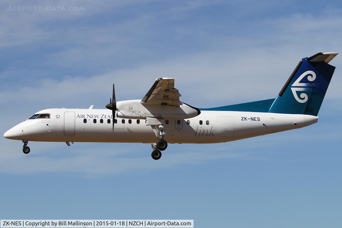 ZK-NES, 2007 De Havilland Canada DHC-8-311 Dash 8 C/N 641, finals to 29