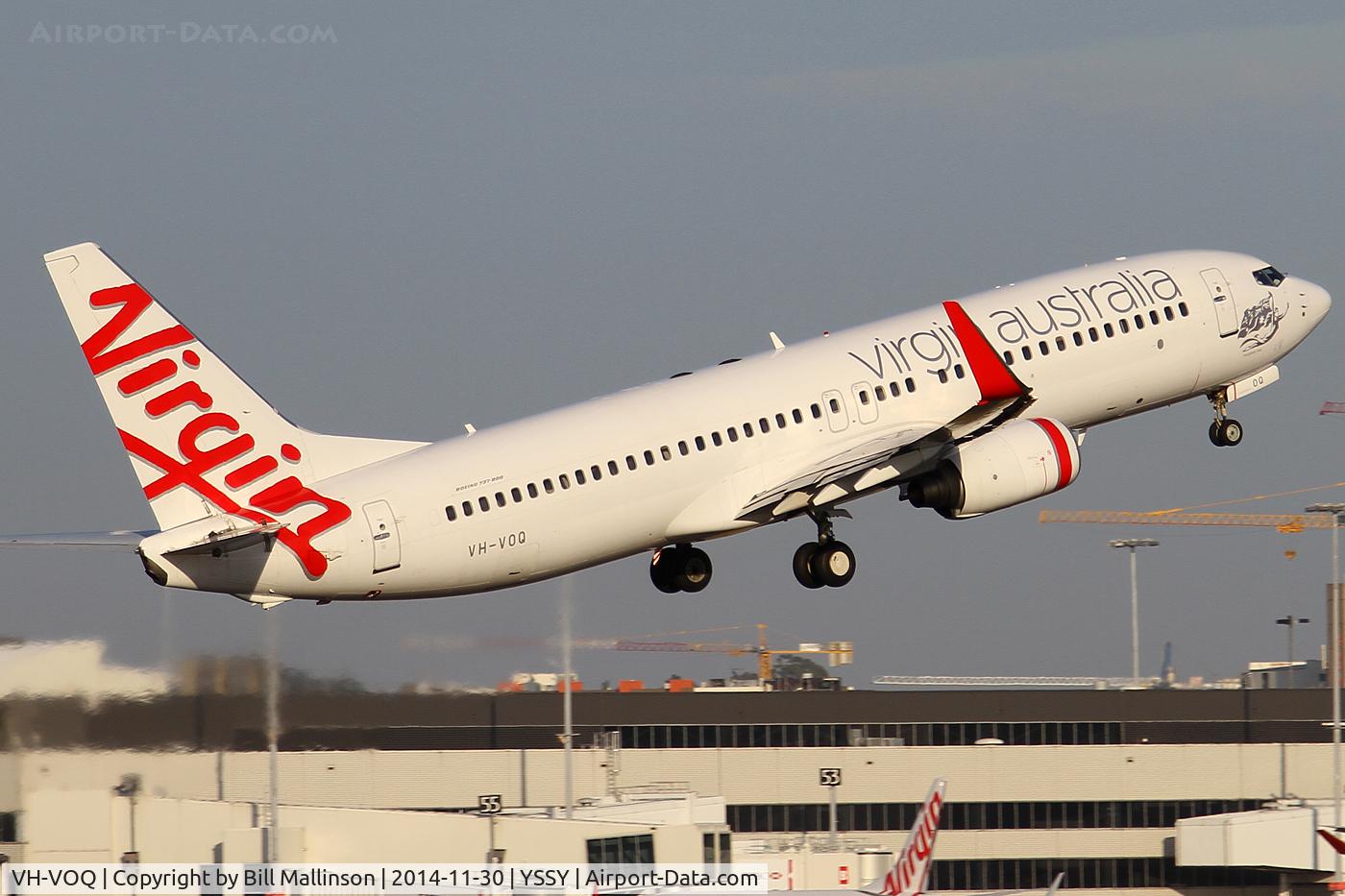 VH-VOQ, 2003 Boeing 737-8FE C/N 33798, off from 34L