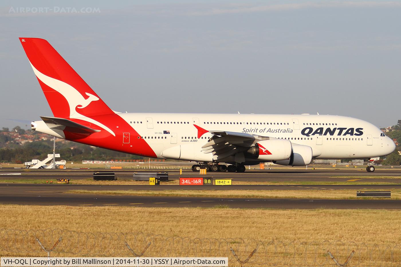 VH-OQL, 2011 Airbus A380-842 C/N 074, in on 34L