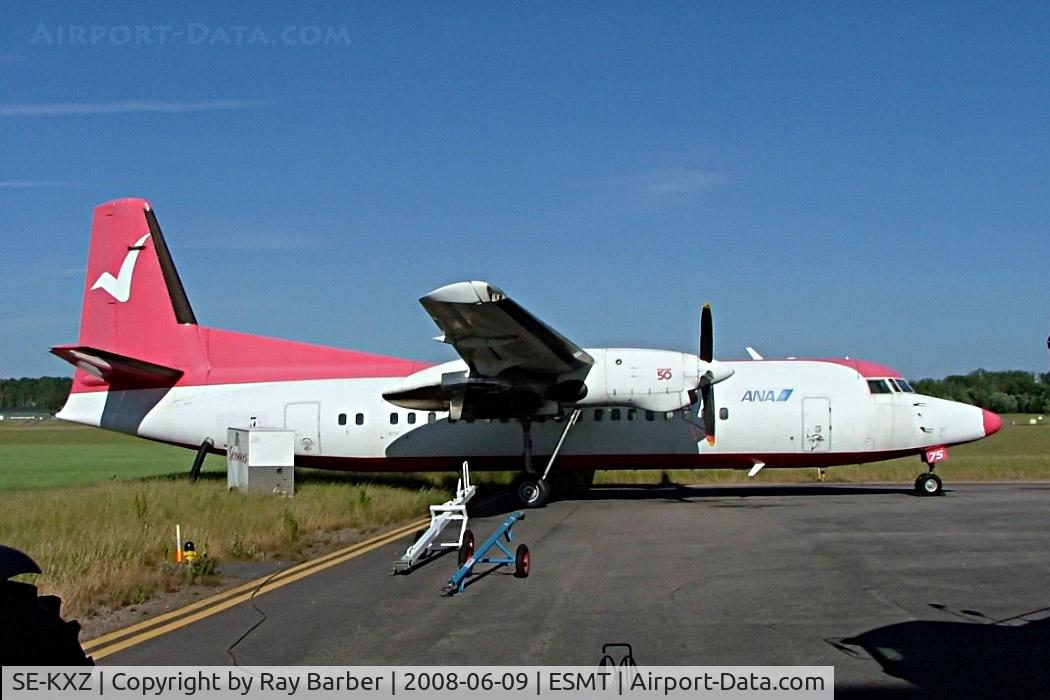 SE-KXZ, 1990 Fokker 50 C/N 20196, Fokker F-50 [20196] Halmstad~SE 09/06/2008 Unmarked apart from 75 on nose wheel door of former id of JA8875 of ANA. Awaiting delivery to Fokker as PH-LMS.