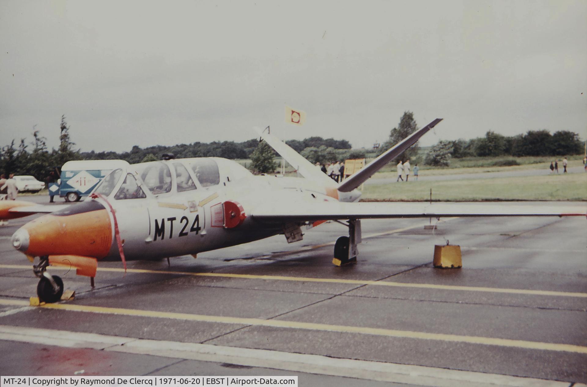 MT-24, Fouga CM-170R Magister C/N 281, BAF Brustem airshow 1971.