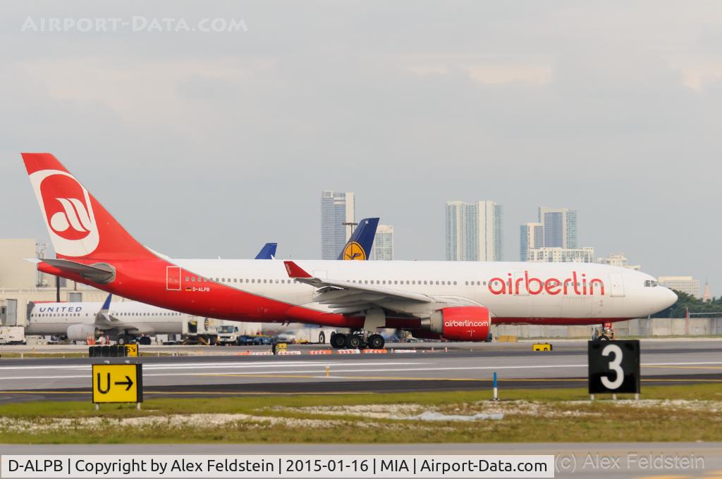 D-ALPB, 2001 Airbus A330-223 C/N 432, Miami