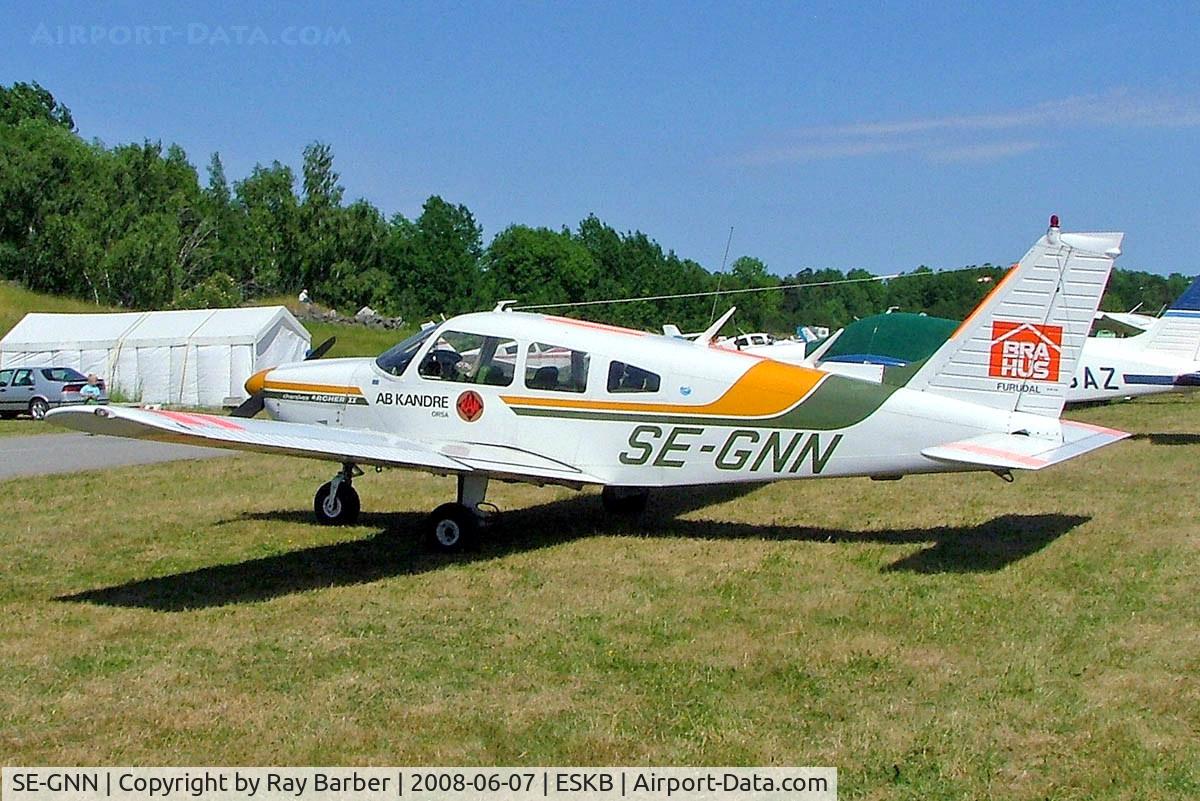 SE-GNN, 1976 Piper PA-28-181 Archer II C/N 28-7690347, Piper PA-28-181 Archer II [28-7690347] Stockholm-Barkarby~SE 07/06/2008