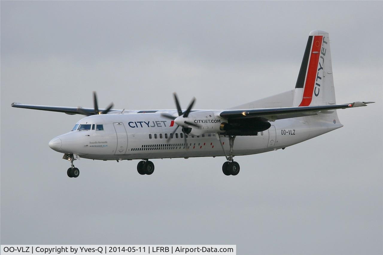 OO-VLZ, 1992 Fokker 50 C/N 20264, Fokker 50, Short approach rwy 25L, Brest-Bretagne airport (LFRB-BES)