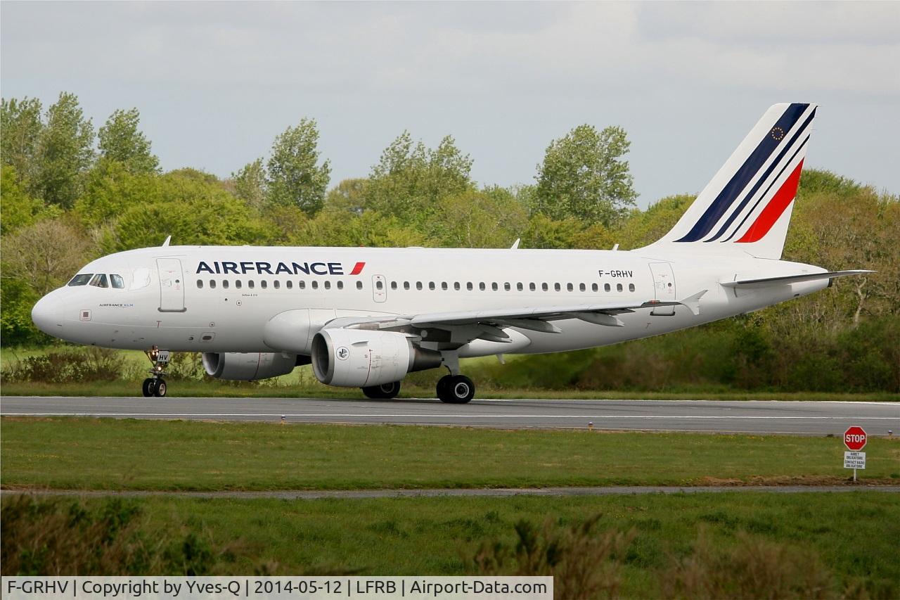F-GRHV, 2001 Airbus A319-111 C/N 1505, Airbus A319-111, Linning up prior take off rwy 25L, Brest-Bretagne airport (LFRB-BES)