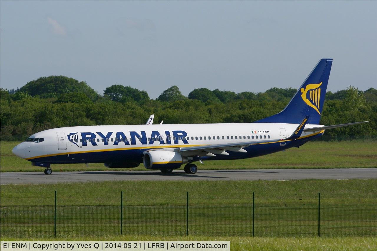 EI-ENM, 2010 Boeing 737-8AS C/N 35038, Boeing 737-8AS, Taxiing to holding point rwy 07R, Brest-Bretagne airport (LFRB-BES)