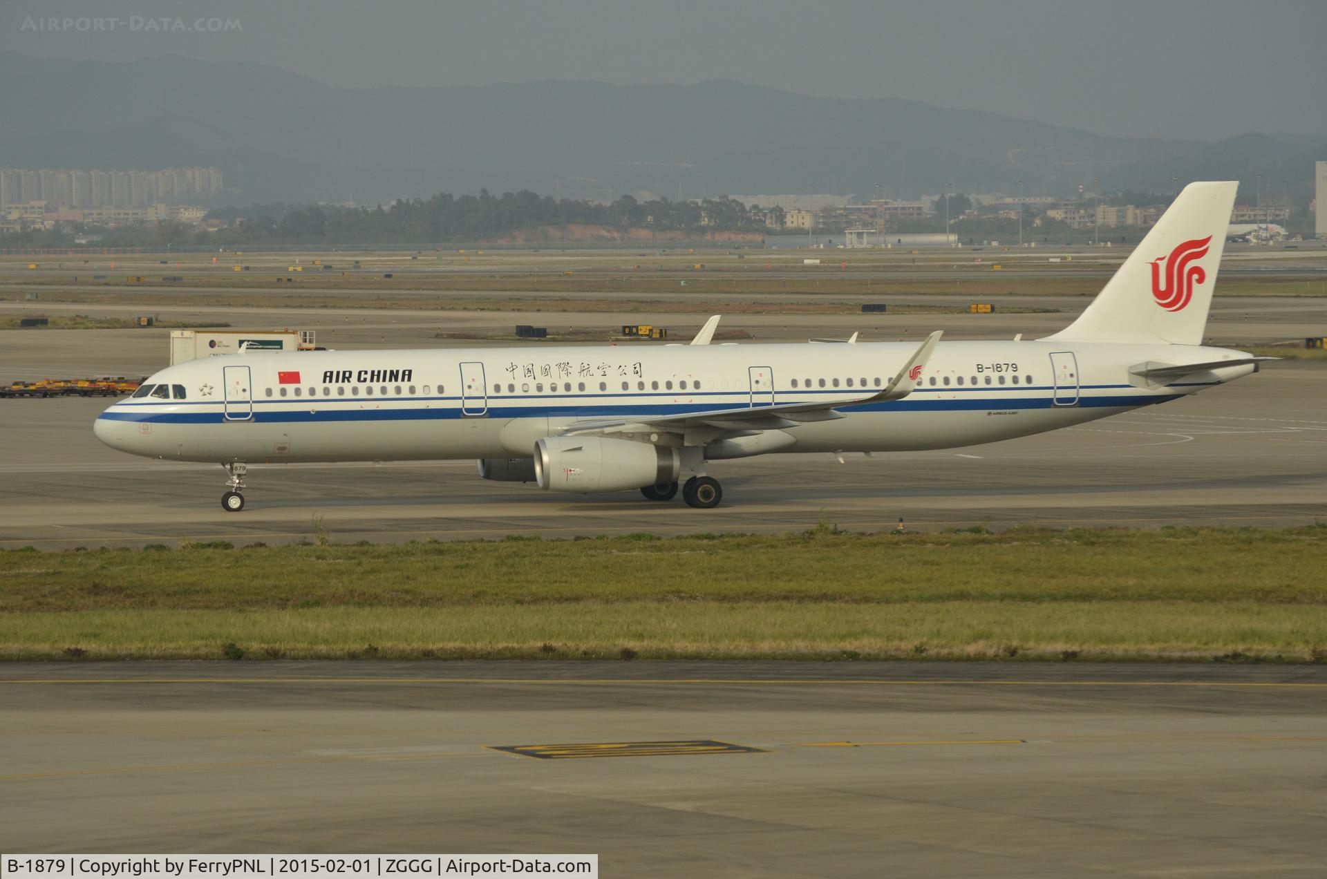 B-1879, 2014 Airbus A321-232 C/N 6354, Air China A321 arriving in CAN
