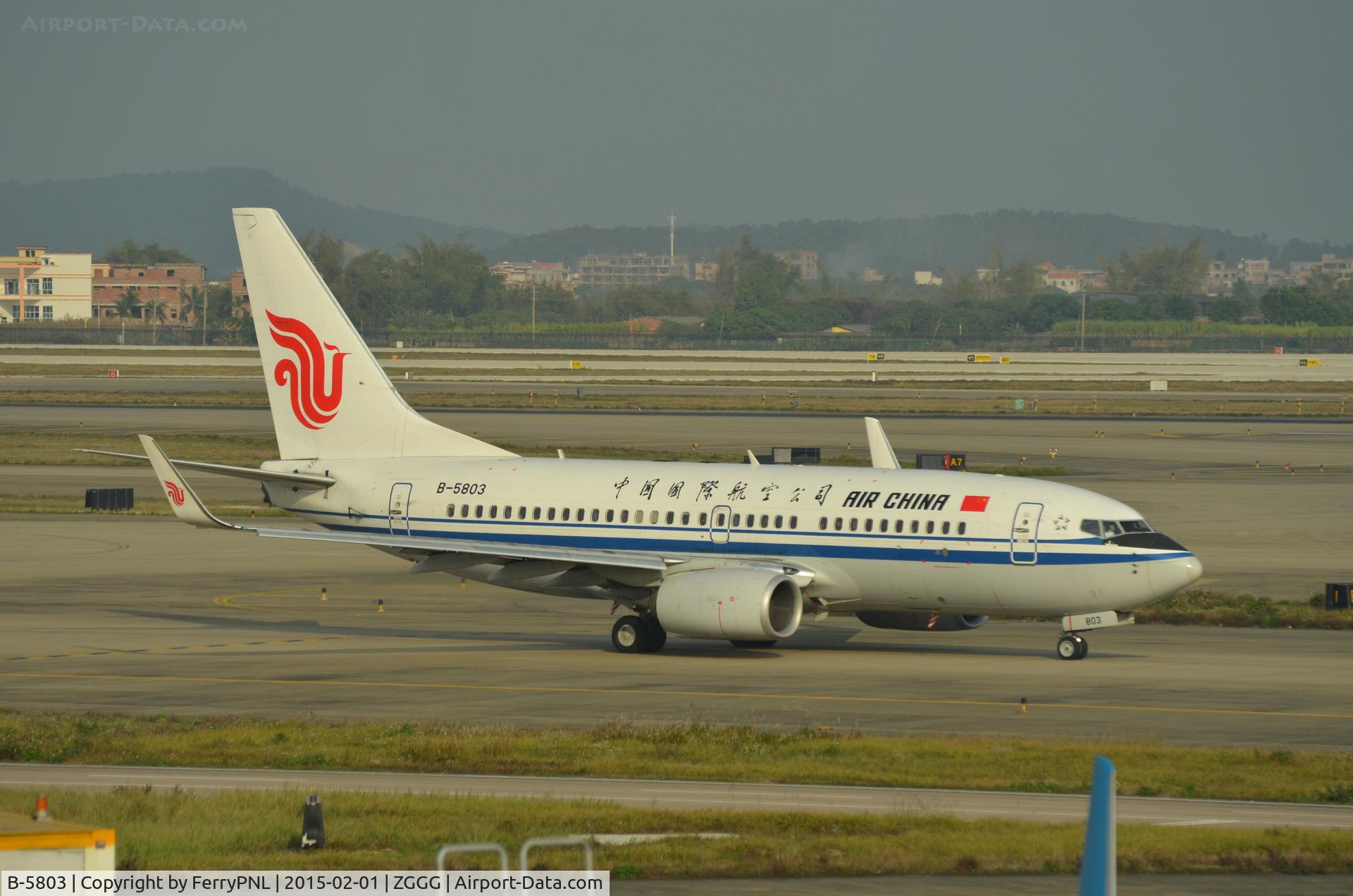 B-5803, 2013 Boeing 737-79L C/N 41093, Air China B737 taxiing past