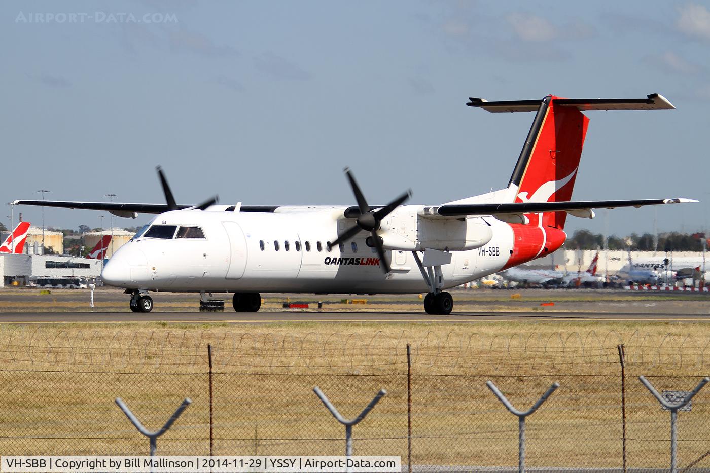 VH-SBB, 2000 De Havilland Canada DHC-8-315 Dash 8 C/N 539, Taxiing to 34R