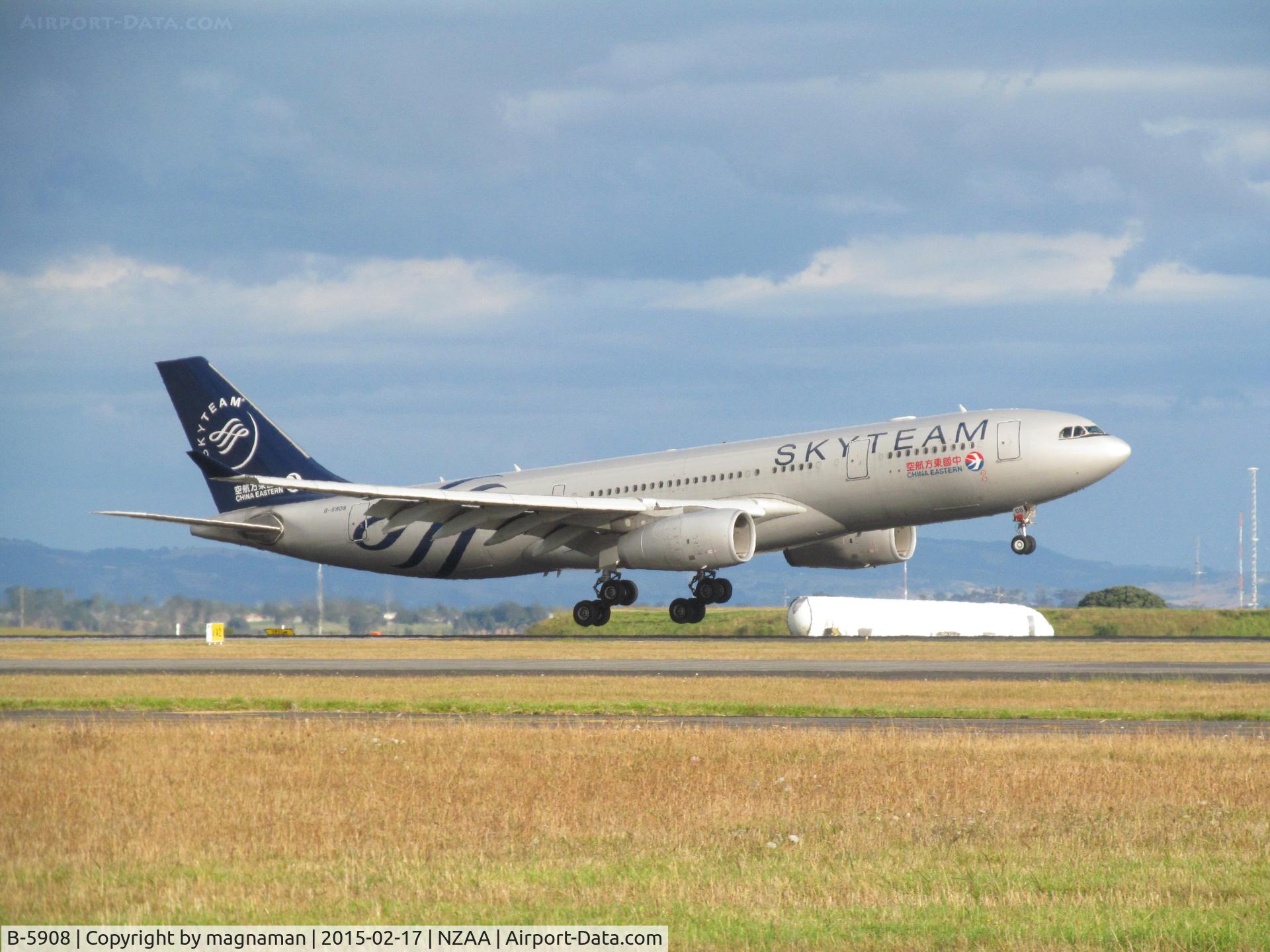 B-5908, 2012 Airbus A330-243 C/N 1372, touchdown at AKL - daily afternoon flight from china.