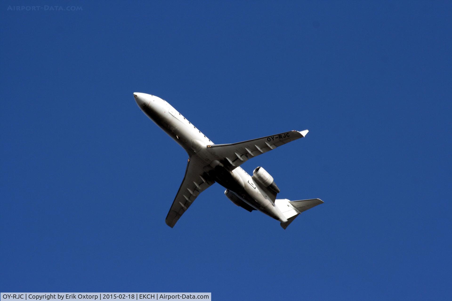 OY-RJC, 1993 Canadair CRJ-100LR (CL-600-2B19) C/N 7015, OY-RJC just took off rw 22R