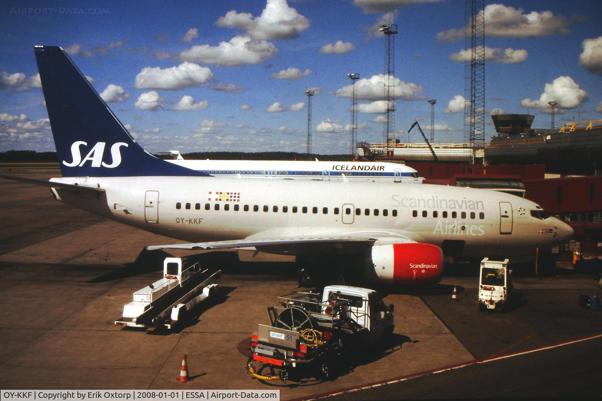 OY-KKF, 1999 Boeing 737-683 C/N 30189, OY-KKF in ARN AUG00