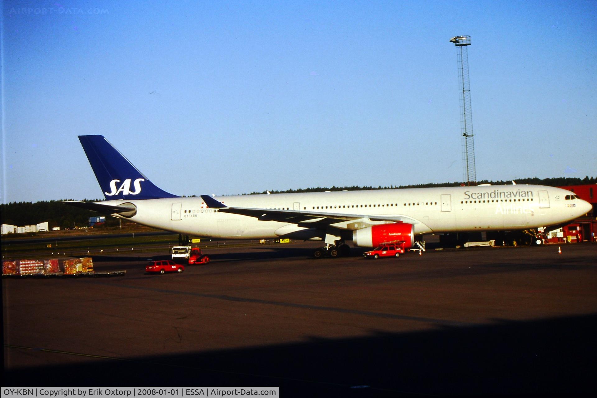 OY-KBN, 2002 Airbus A330-343X C/N 496, OY-KBN in ARN SEP03