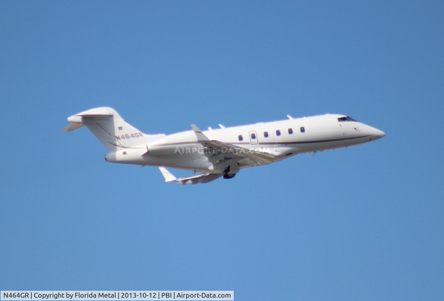 N464GR, 2009 Bombardier Challenger 300 (BD-100-1A10) C/N 20316, Challenger 300