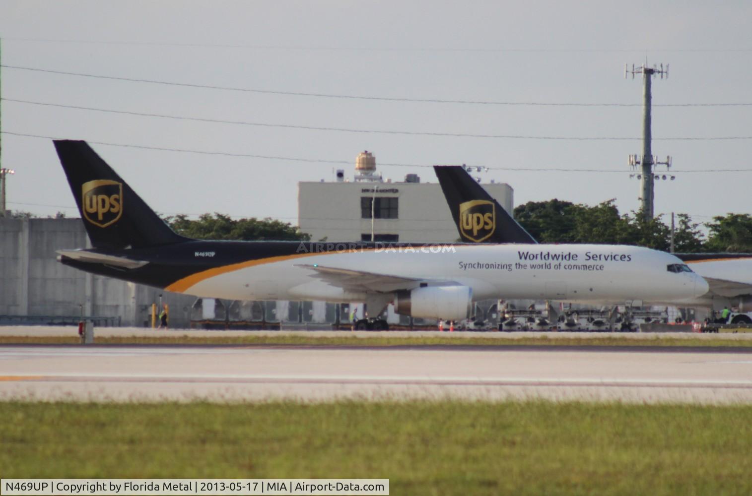 N469UP, 1997 Boeing 757-24APF C/N 25485, UPS 757-200