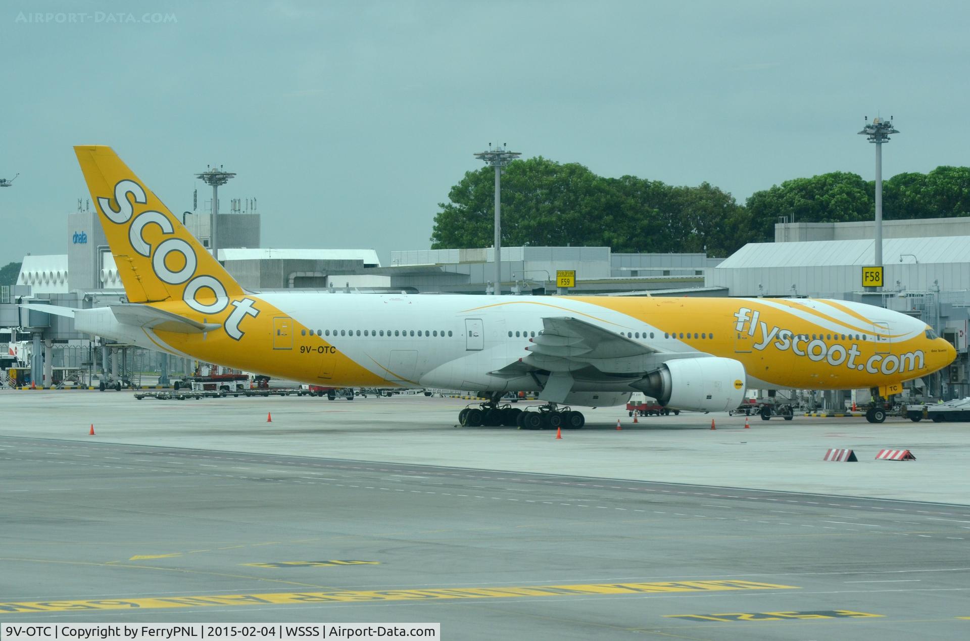 9V-OTC, 1997 Boeing 777-212/ER C/N 28509, Scoot B772 parked up in SIN.