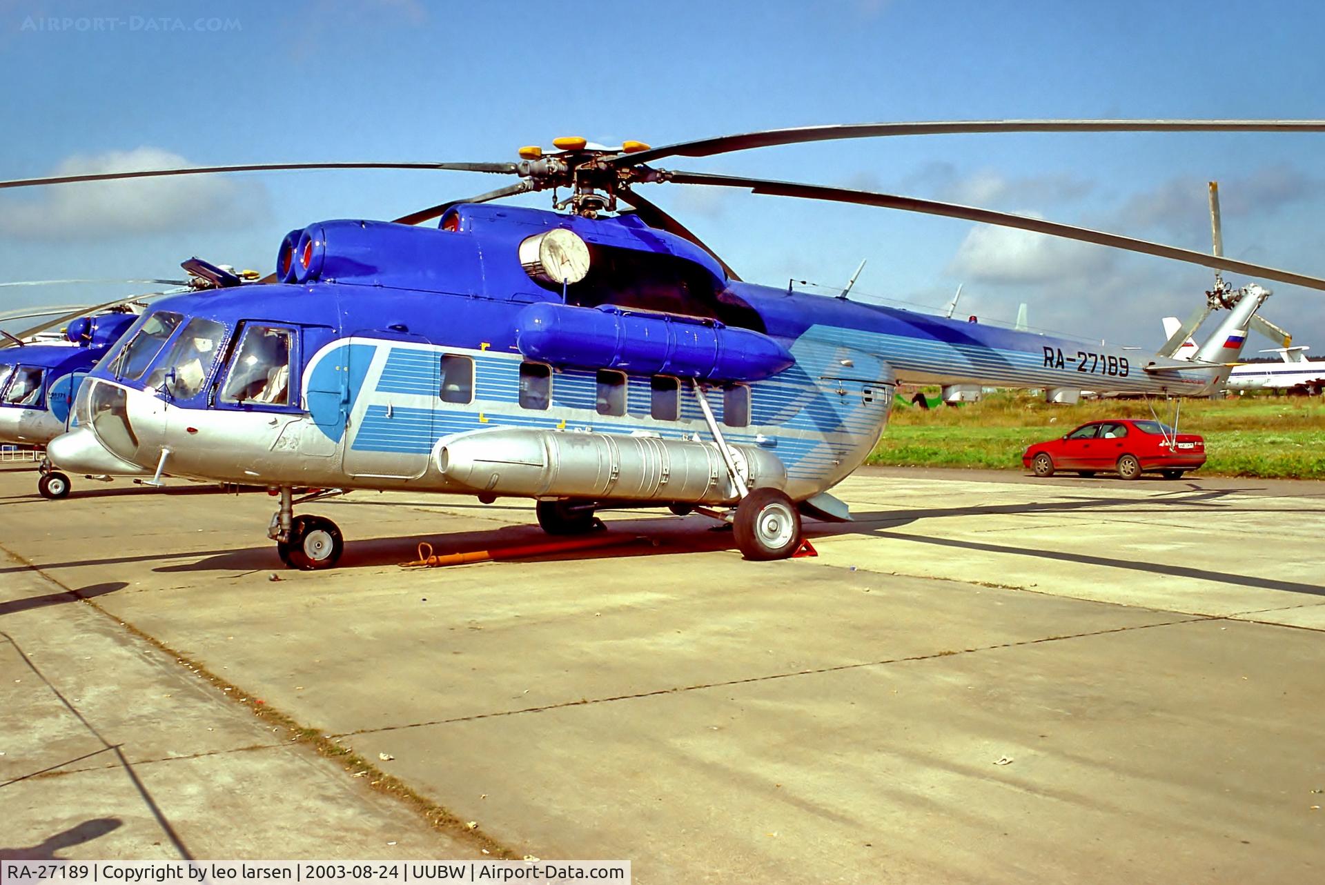 RA-27189, 1993 MIL Mi-8PS C/N 99357636, Zhukovsky Moscow 24.8.03.ex SU-BML