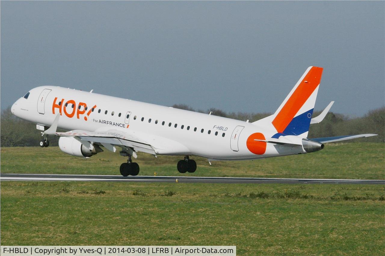 F-HBLD, 2007 Embraer 190LR (ERJ-190-100LR) C/N 19000113, Embraer ERJ-190LR, Landing rwy 25L, Brest-Bretagne Airport (LFRB-BES)