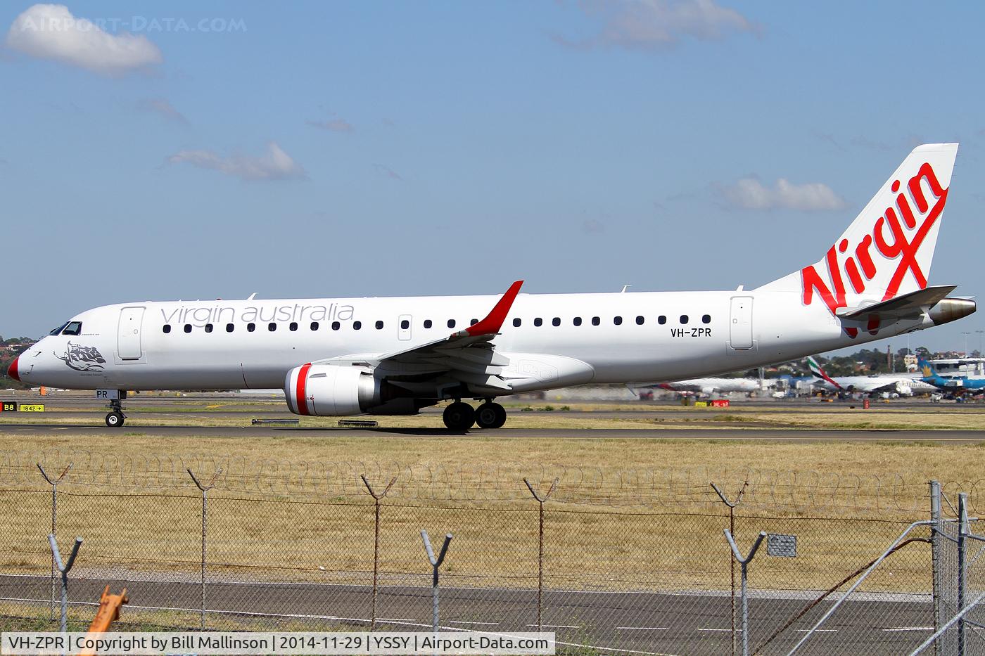 VH-ZPR, 2010 Embraer 190AR (ERJ-190-100IGW) C/N 19000424, taxiing to 34R