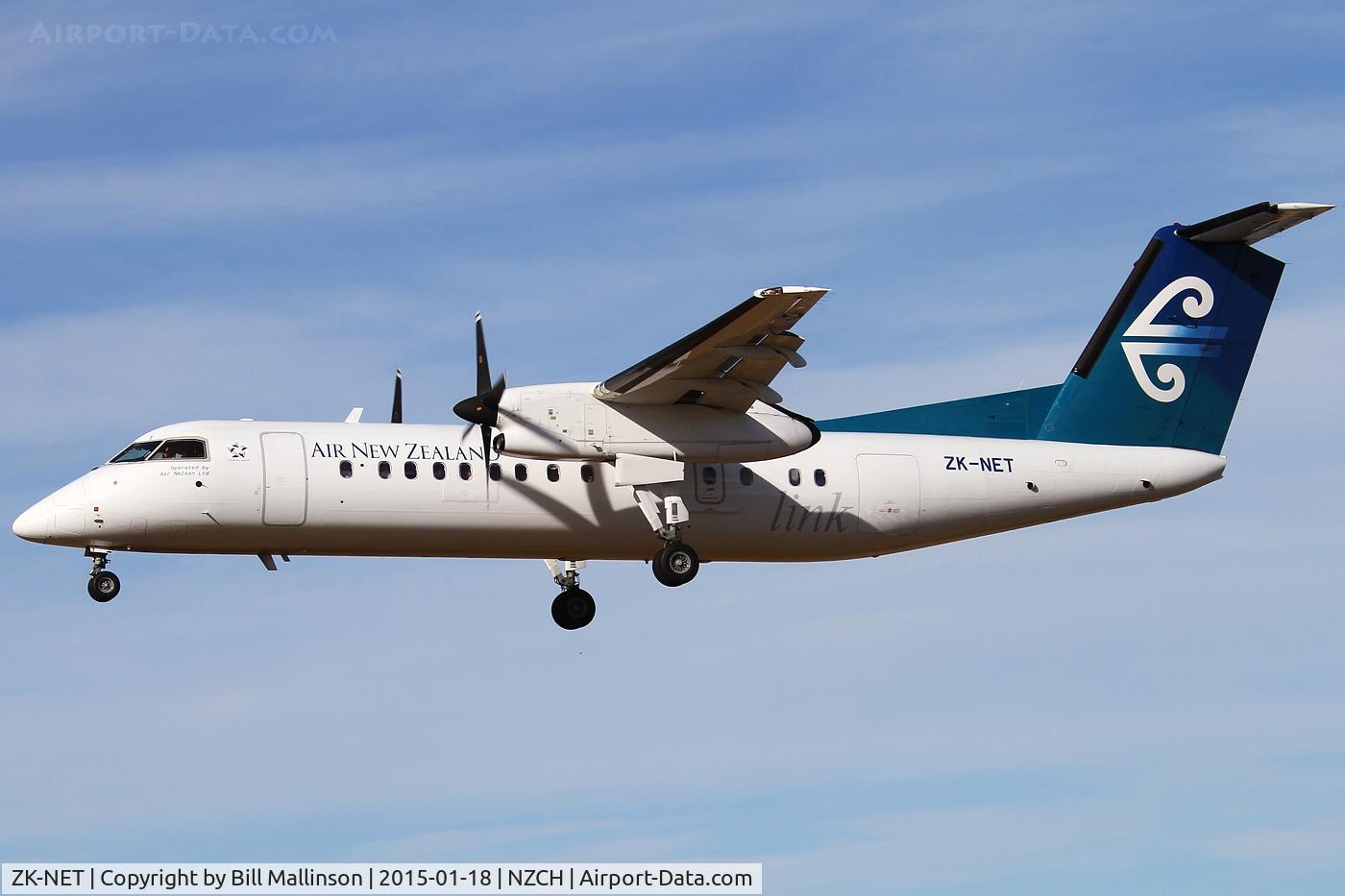 ZK-NET, 2007 De Havilland Canada DHC-8-311 Dash 8 C/N 642, finals to 29