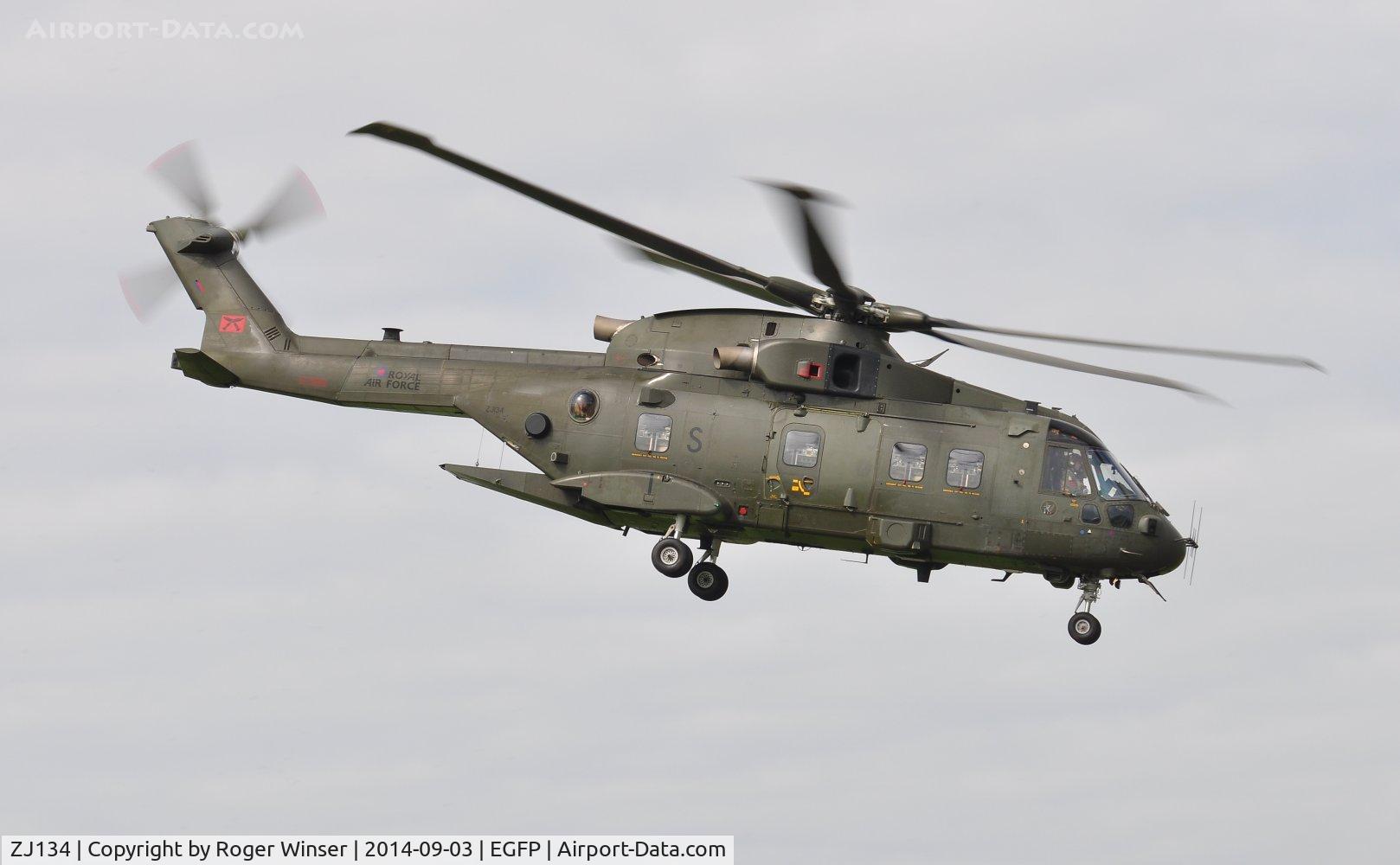 ZJ134, Westland Merlin HC.4 C/N 50183/RAF18, Visiting Merlin helicopter coded S of 28 Squadron RAF departing the airport after a short visit.
