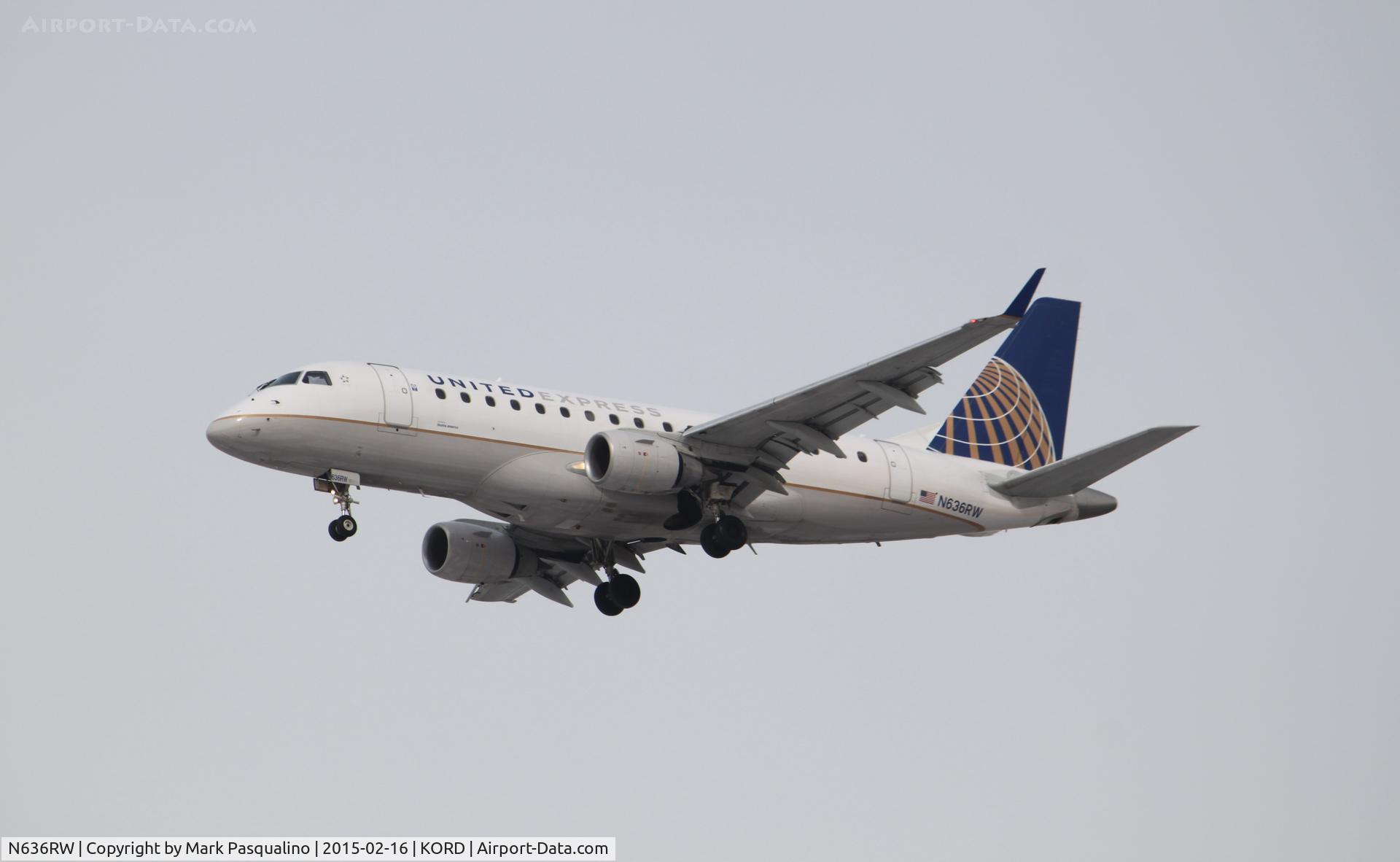 N636RW, 2004 Embraer 170SE (ERJ-170-100SE) C/N 17000052, ERJ 170-100 SE