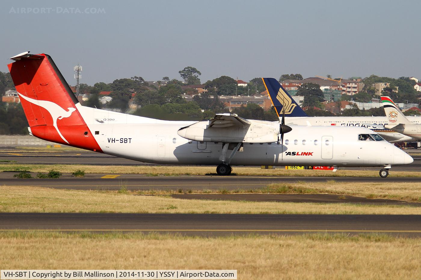 VH-SBT, 2002 De Havilland Canada DHC-8-315Q Dash 8 C/N 580, taxiing from 34R