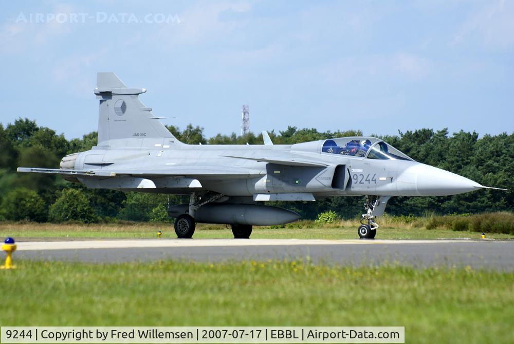 9244, Saab JAS-39C Gripen C/N 39244, 
