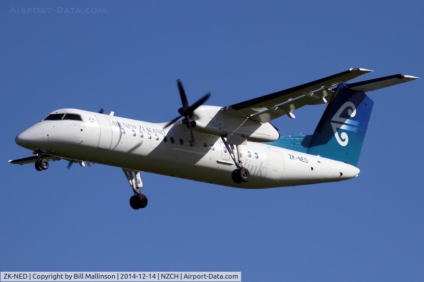 ZK-NED, 2005 De Havilland Canada DHC-8-311 Dash 8 C/N 617, finals to 02