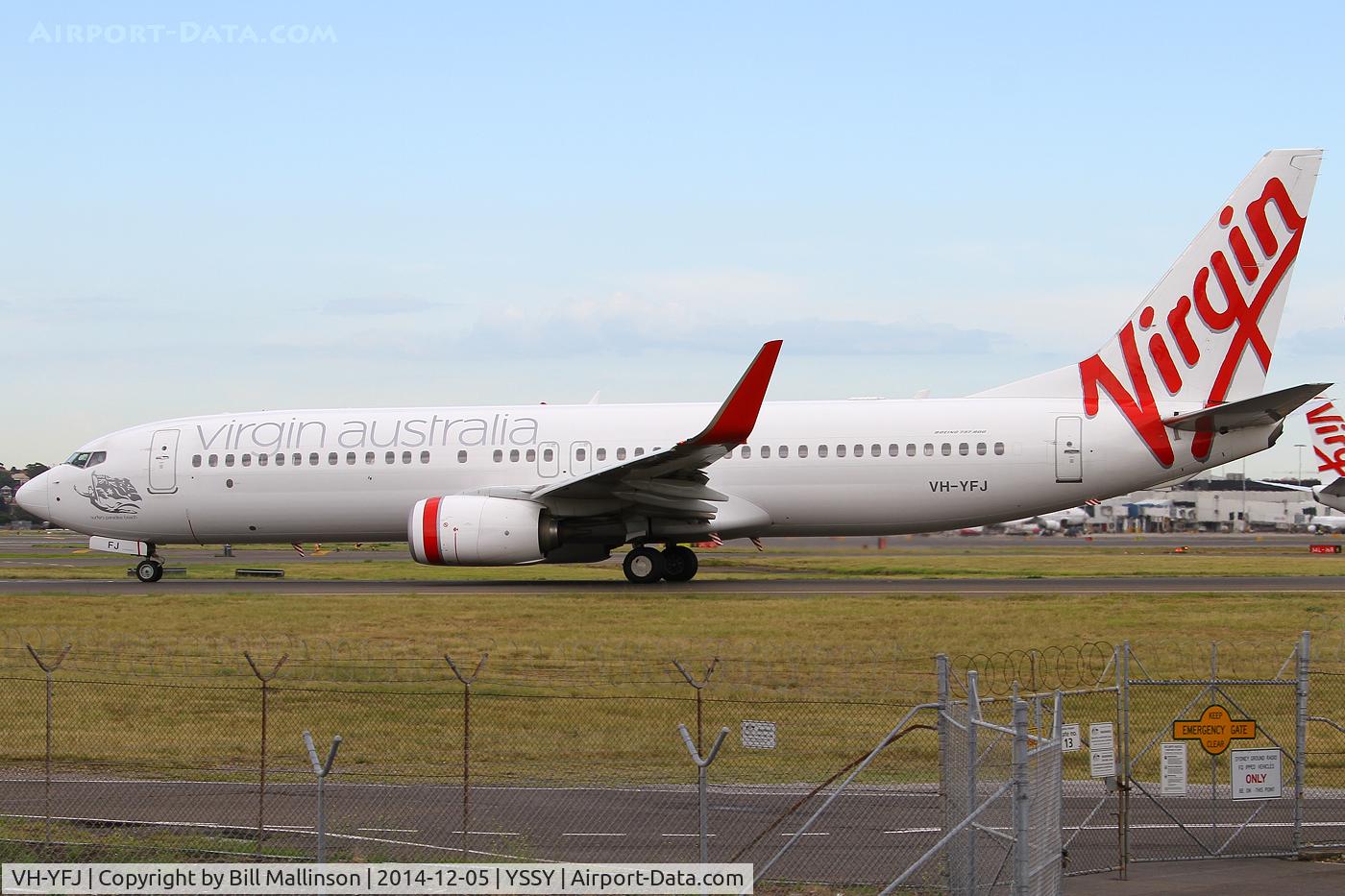VH-YFJ, 2012 Boeing 737-8FE C/N 41001, taxiing to 34R