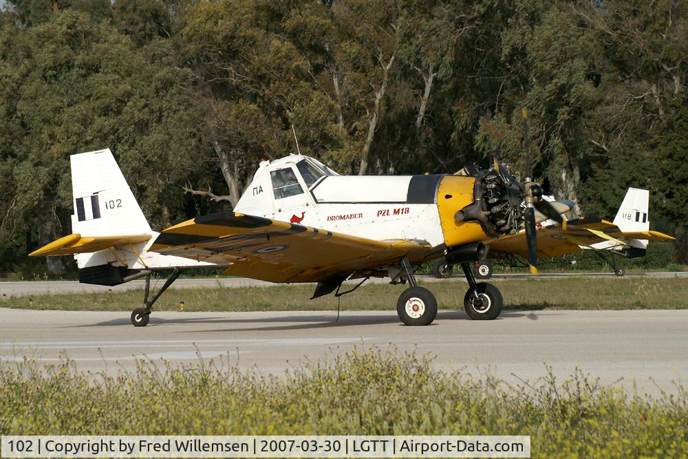 102, PZL-Mielec M18 C/N 1Z011-02, 
