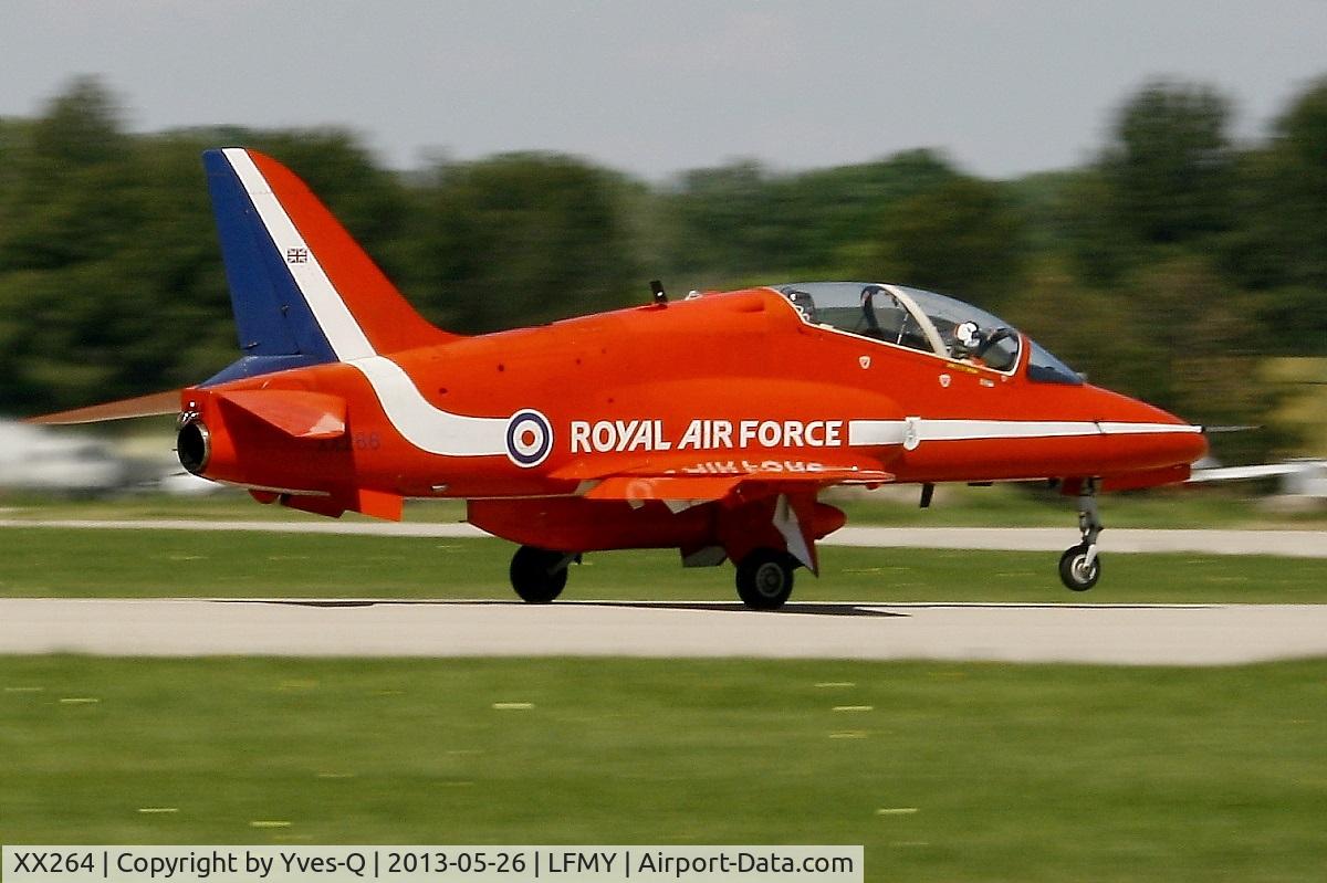 XX264, 1978 Hawker Siddeley Hawk T.1A C/N 100/312100, Royal Air Force Red Arrows Hawker Siddeley Hawk T.1, Take-off Rwy 34, Salon de Provence Air Base 701 (LFMY) Open day 2013
