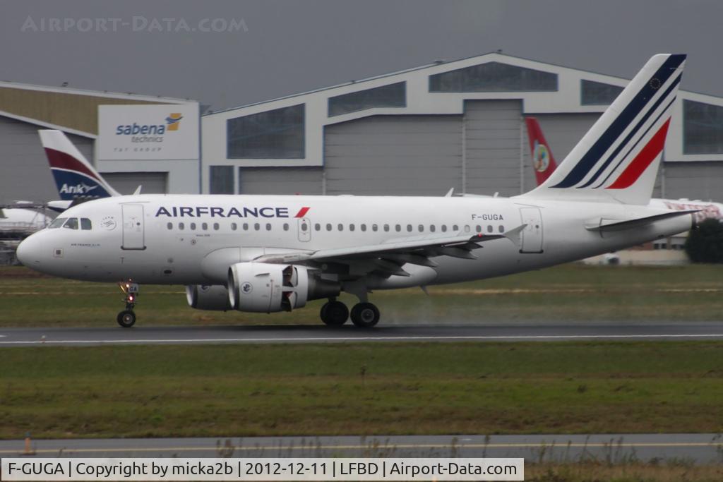 F-GUGA, 2002 Airbus A318-111 C/N 2035, Taxiing. Scrapped