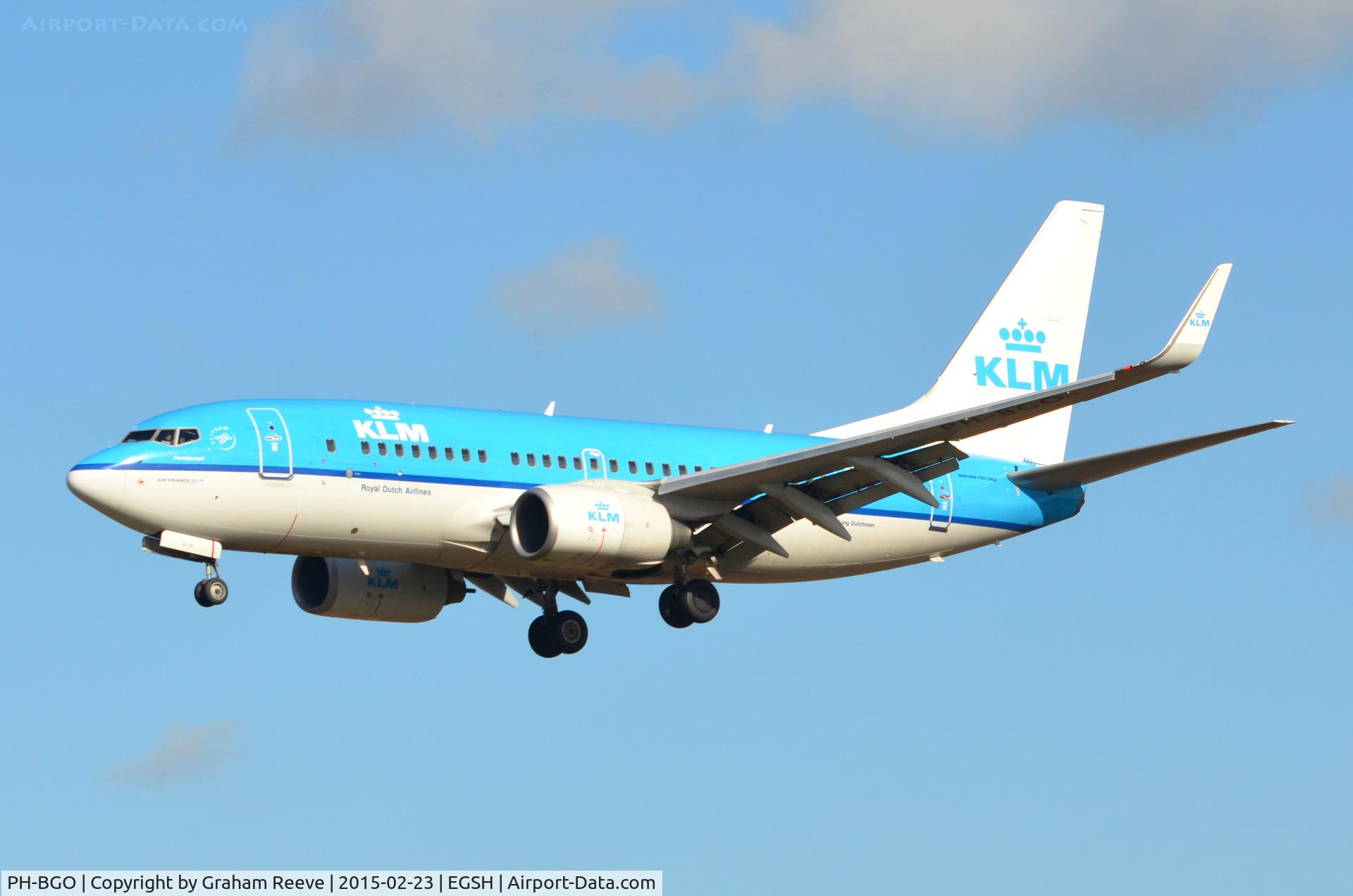PH-BGO, 2011 Boeing 737-7K2 C/N 38126, About to land at Norwich.