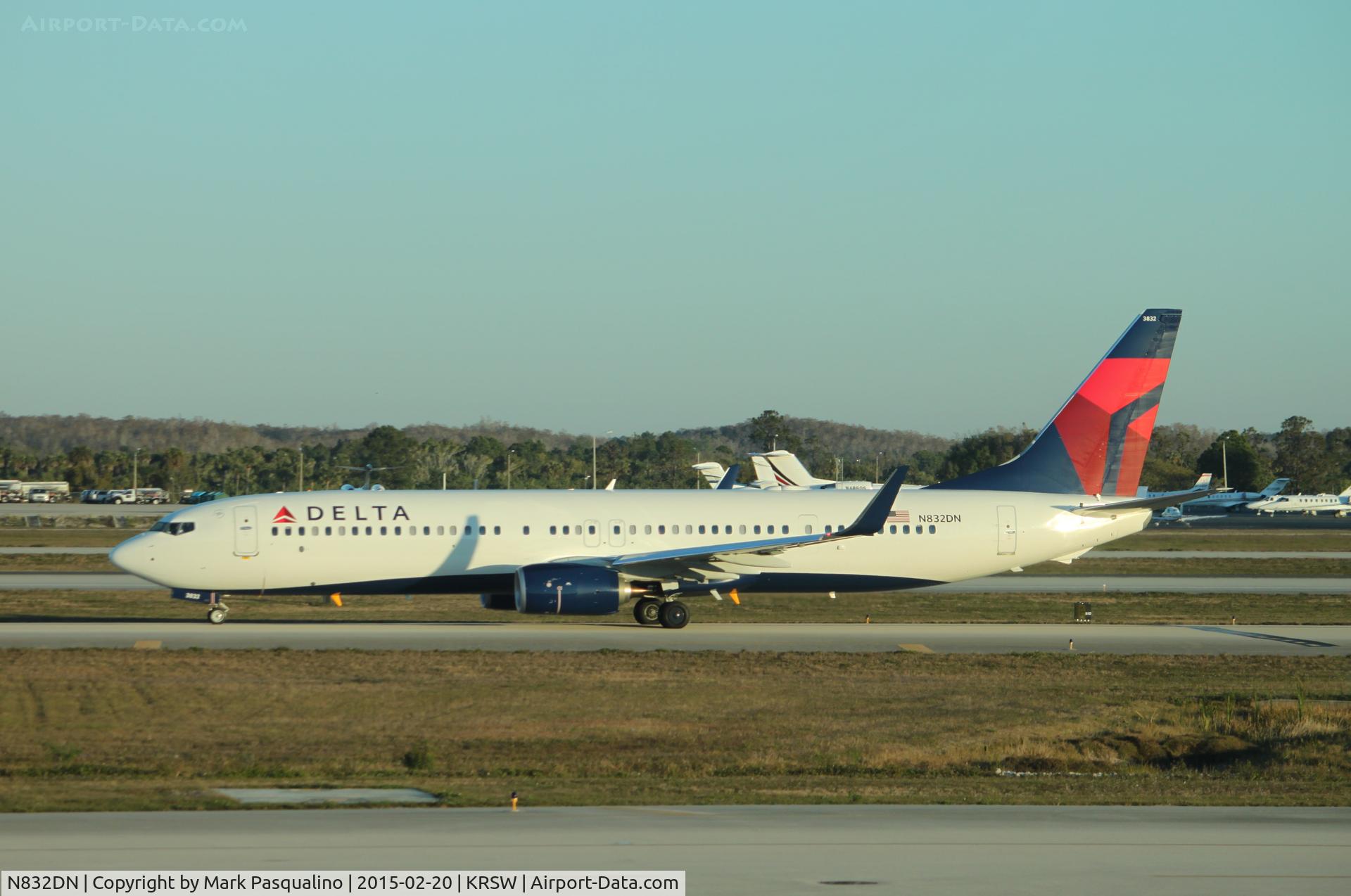 N832DN, 2015 Boeing 737-932/ER C/N 31943, Boeing 737-900ER