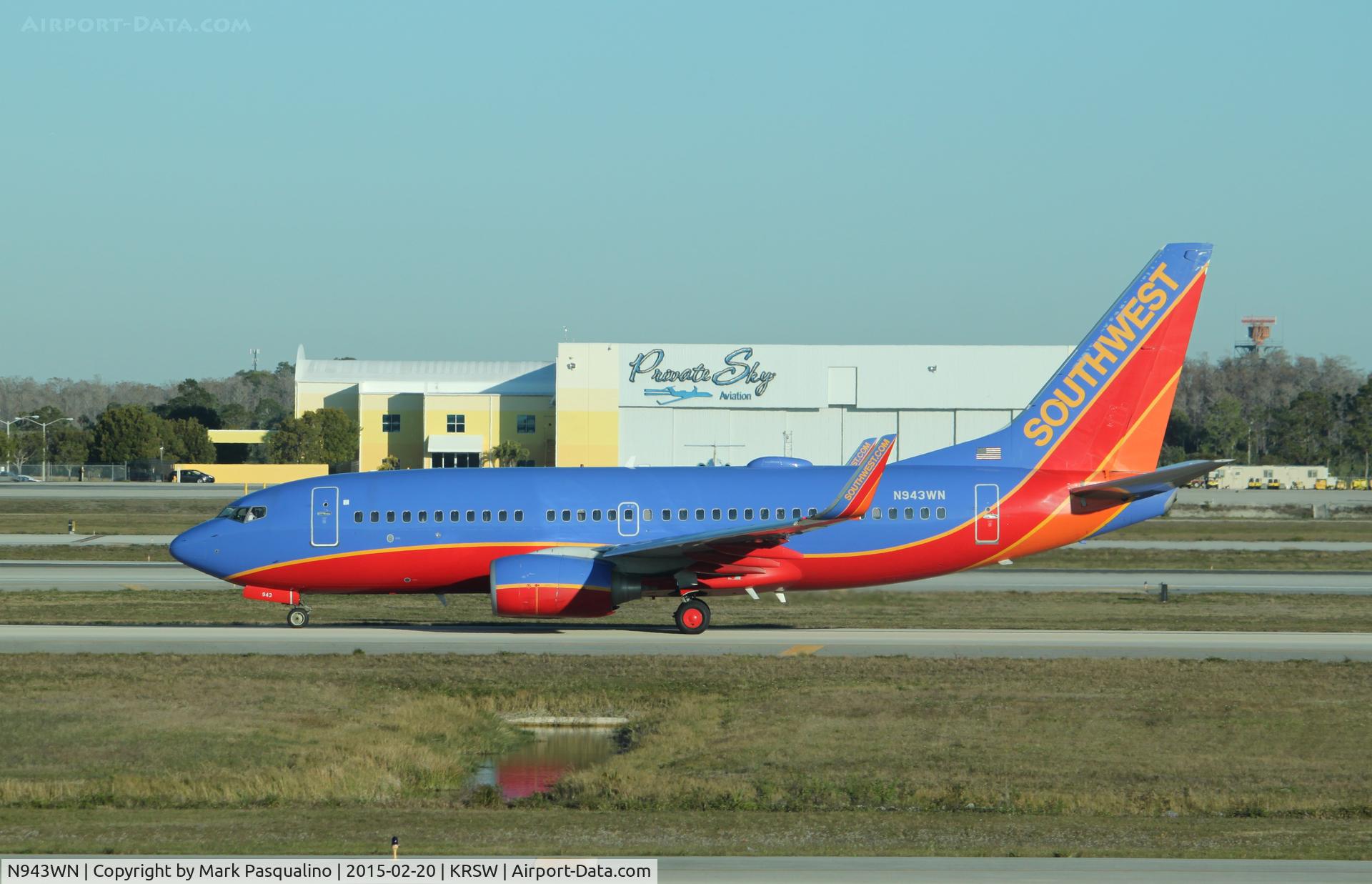 N943WN, 2010 Boeing 737-7H4 C/N 36913, Boeing 737-700