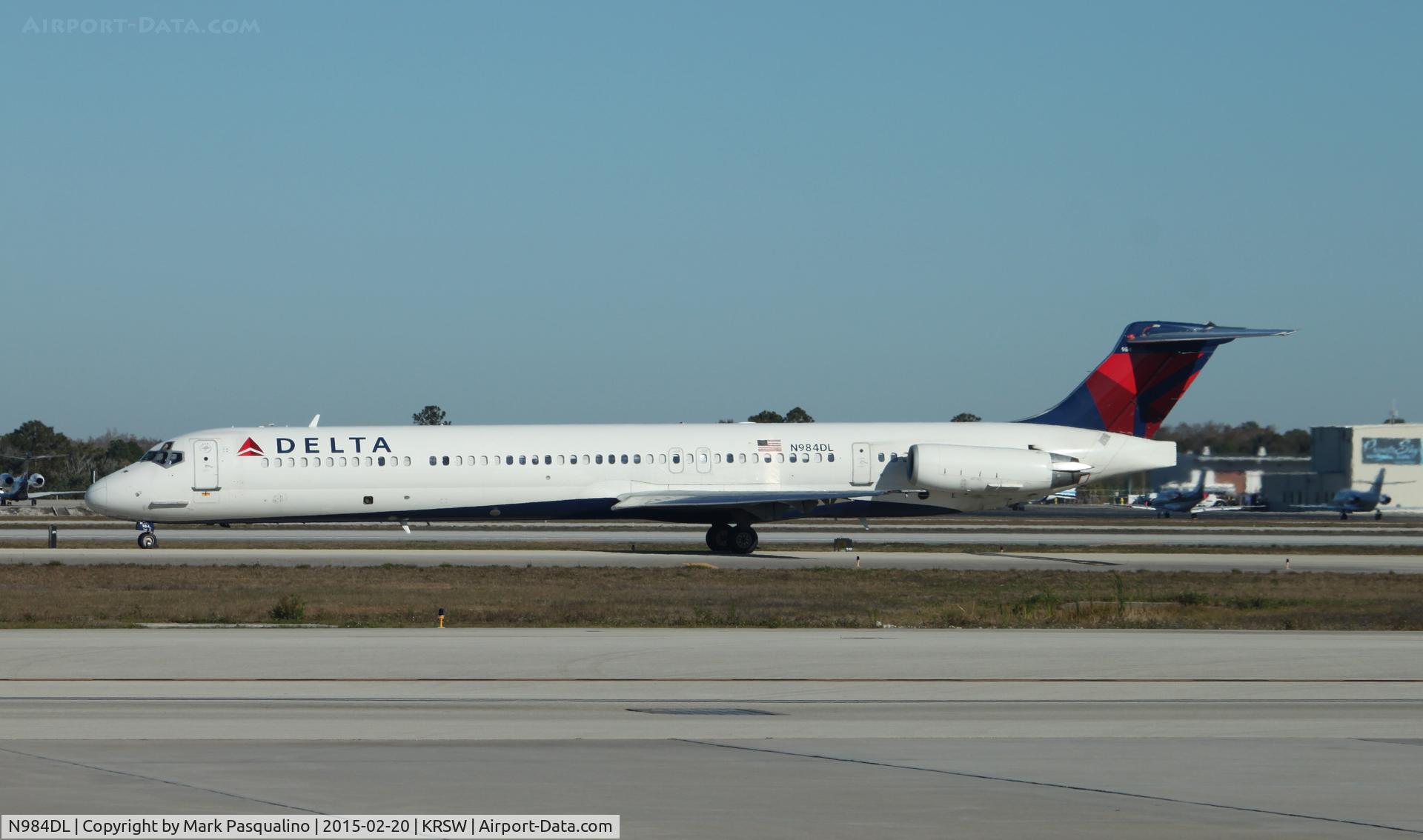 N984DL, 1991 McDonnell Douglas MD-88 C/N 53311, MD-88