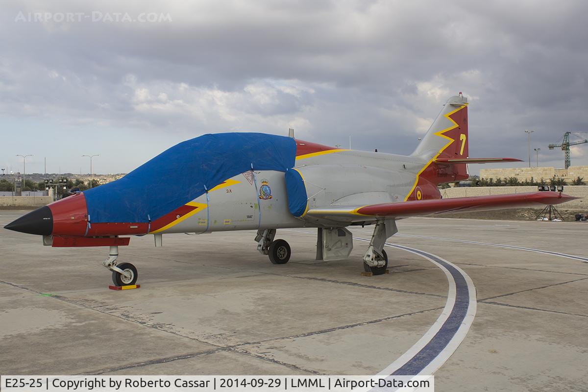 E25-25, CASA C-101EB Aviojet C/N EB01-23-025, Park 4