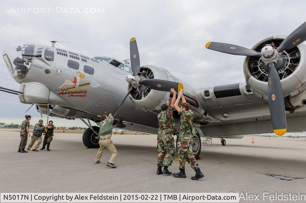 N5017N, 1944 Lockheed/Vega (Boeing) B-17G-105-VE Flying Fortress C/N 8649, Miami Executive
